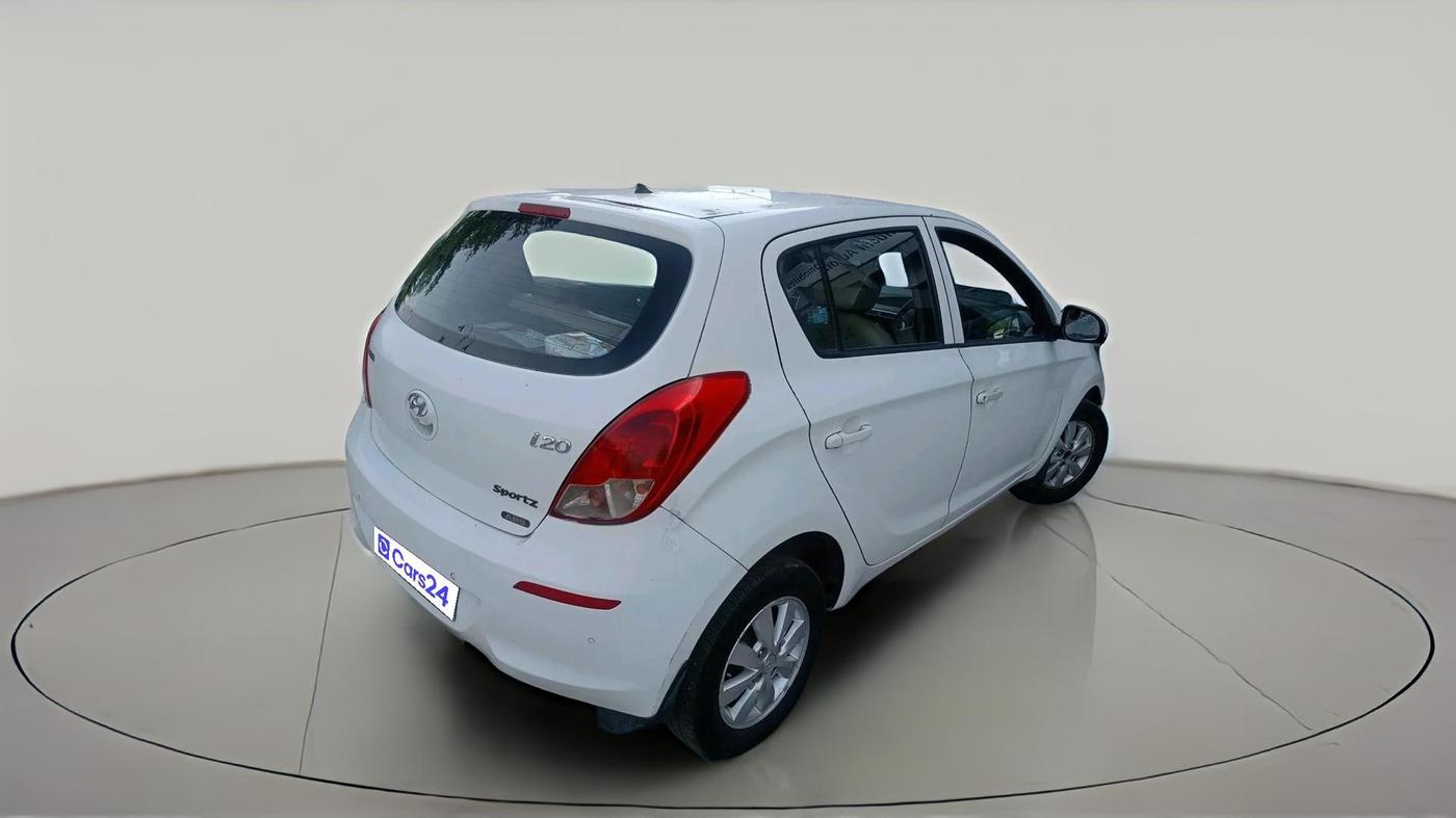 2014 Hyundai i20 SPORTZ 1.2, Petrol, Manual, 92,614 km, exterior