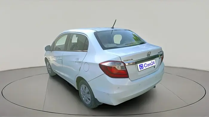 2017 Honda Amaze 1.2L I-VTEC S, Petrol, Manual, 1,71,371 km, exterior