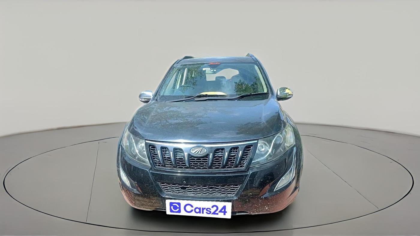 2015 Mahindra XUV500 W10, Diesel, Manual, 1,51,914 km, exterior