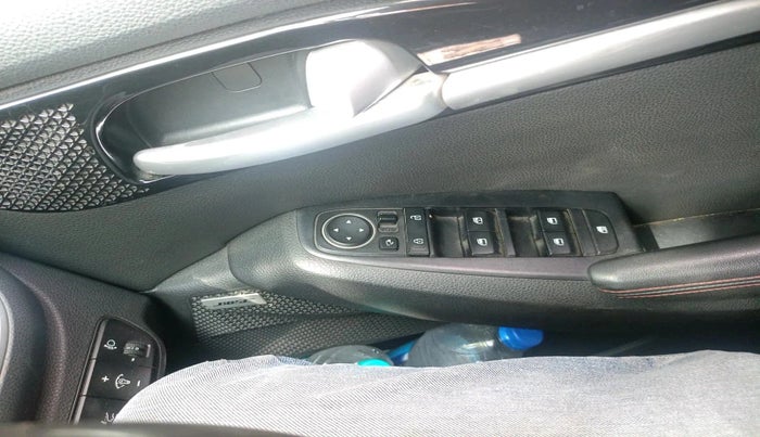 2020 KIA SELTOS GTX PLUS AT 1.5 DIESEL, Diesel, Automatic, 94,204 km, interior
