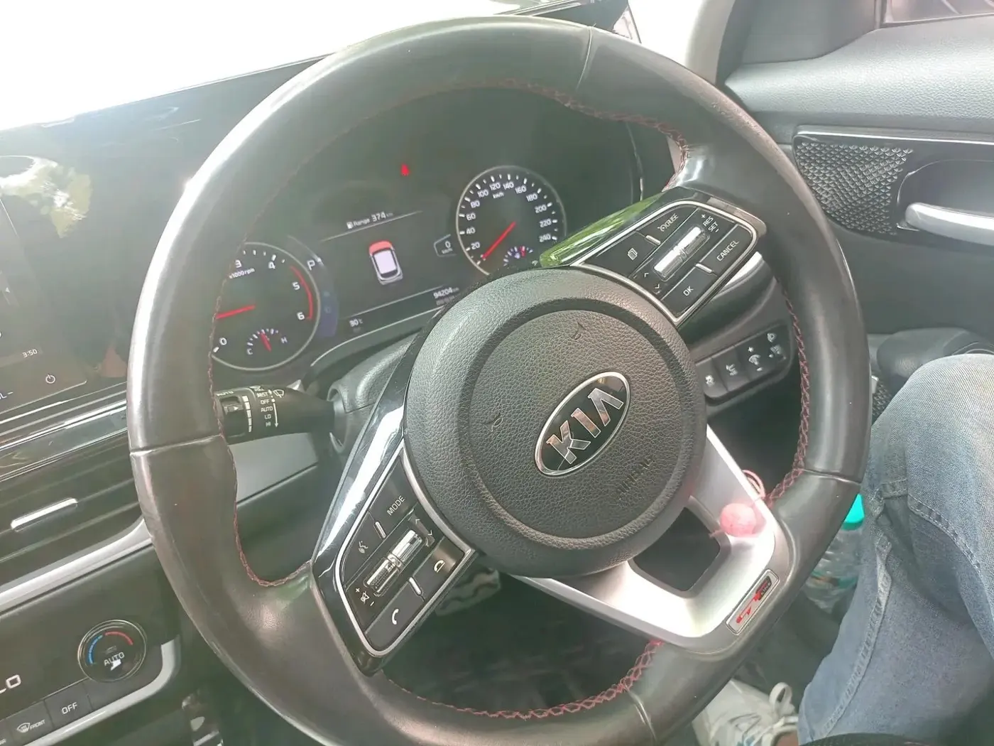 2020 KIA SELTOS GTX PLUS AT 1.5 DIESEL, Diesel, Automatic, 94,204 km, interior