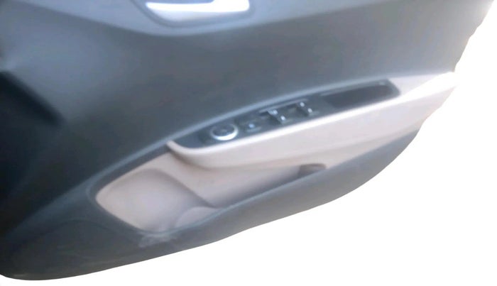 2016 Hyundai Grand i10 SPORTZ 1.2 KAPPA VTVT, Petrol, Manual, 1,09,617 km, interior