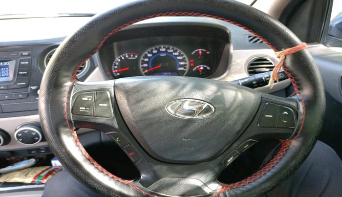 2016 Hyundai Grand i10 SPORTZ 1.2 KAPPA VTVT, Petrol, Manual, 1,09,617 km, interior