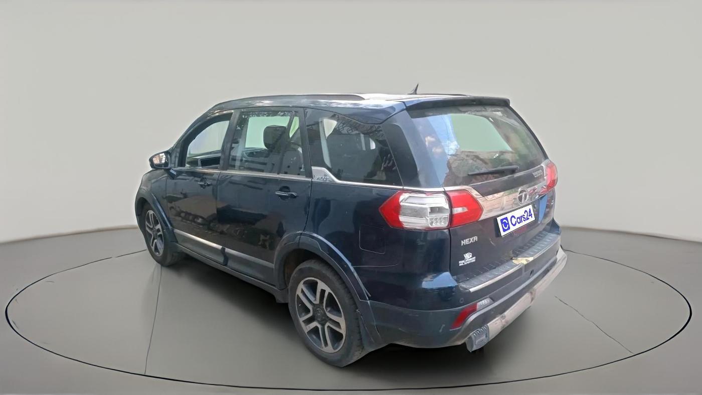 2017 Tata Hexa XT 4X2 7 STR, Diesel, Manual, 2,43,811 km, exterior