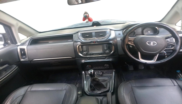 2017 Tata Hexa XT 4X2 7 STR, Diesel, Manual, 2,43,811 km, interior
