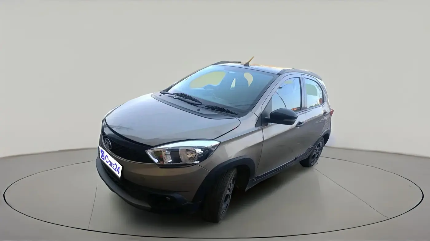 2018 Tata TIAGO NRG PETROL, Petrol, Manual, 52,715 km, exterior