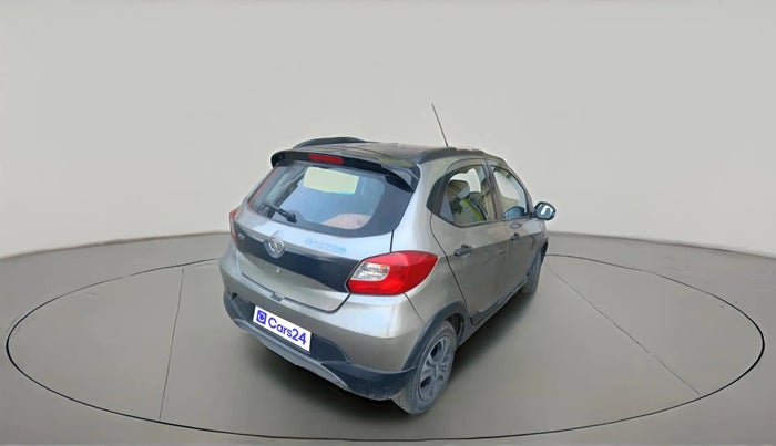 2018 Tata TIAGO NRG PETROL, Petrol, Manual, 52,715 km, exterior
