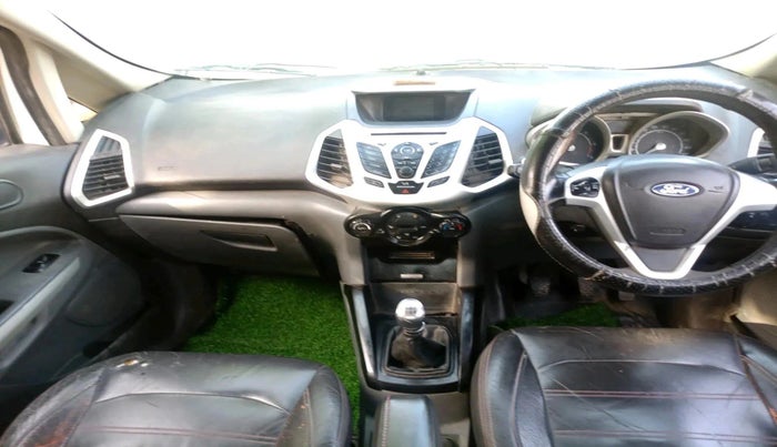 2013 Ford Ecosport TITANIUM 1.5L DIESEL, Diesel, Manual, 1,55,845 km, interior
