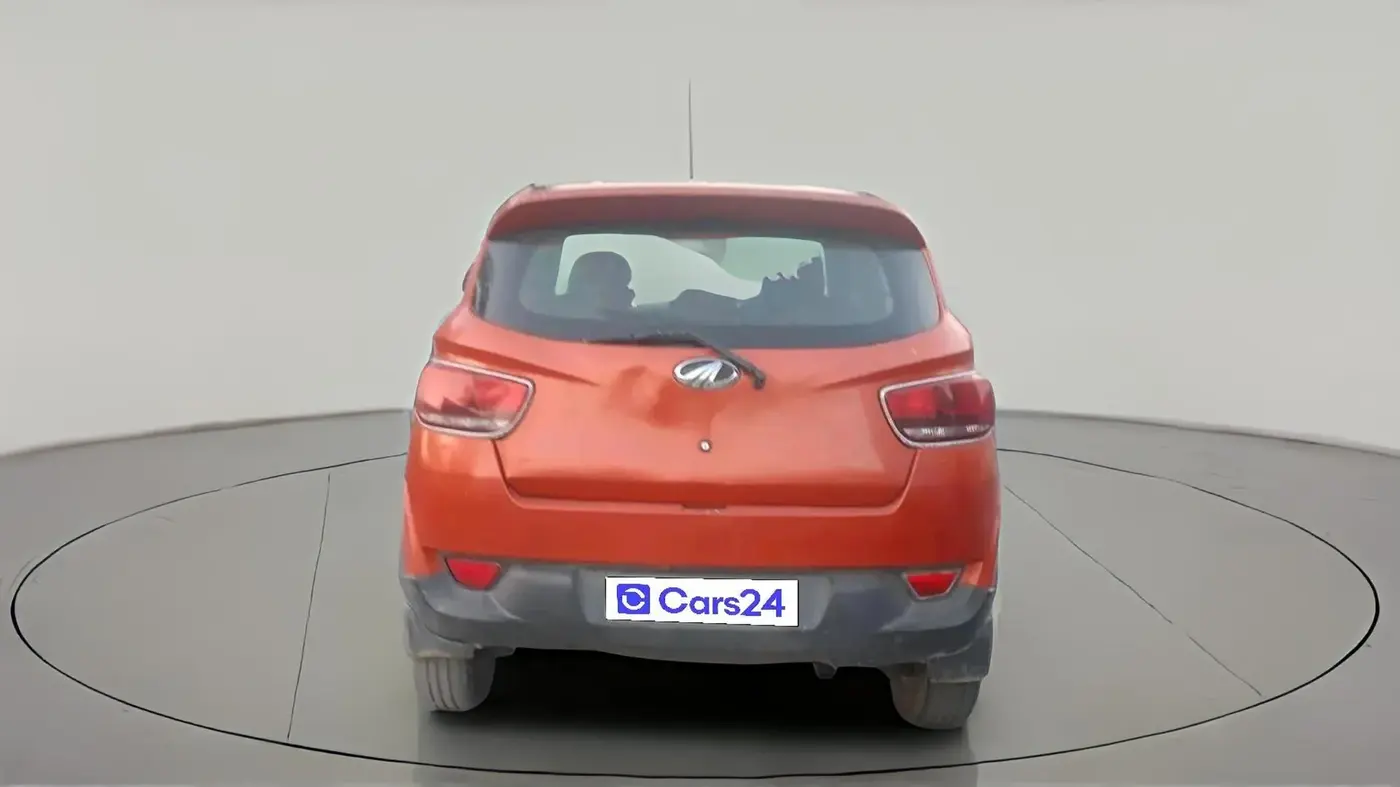2016 Mahindra Kuv100 K8 D 5 STR, Diesel, Manual, 1,18,737 km, exterior