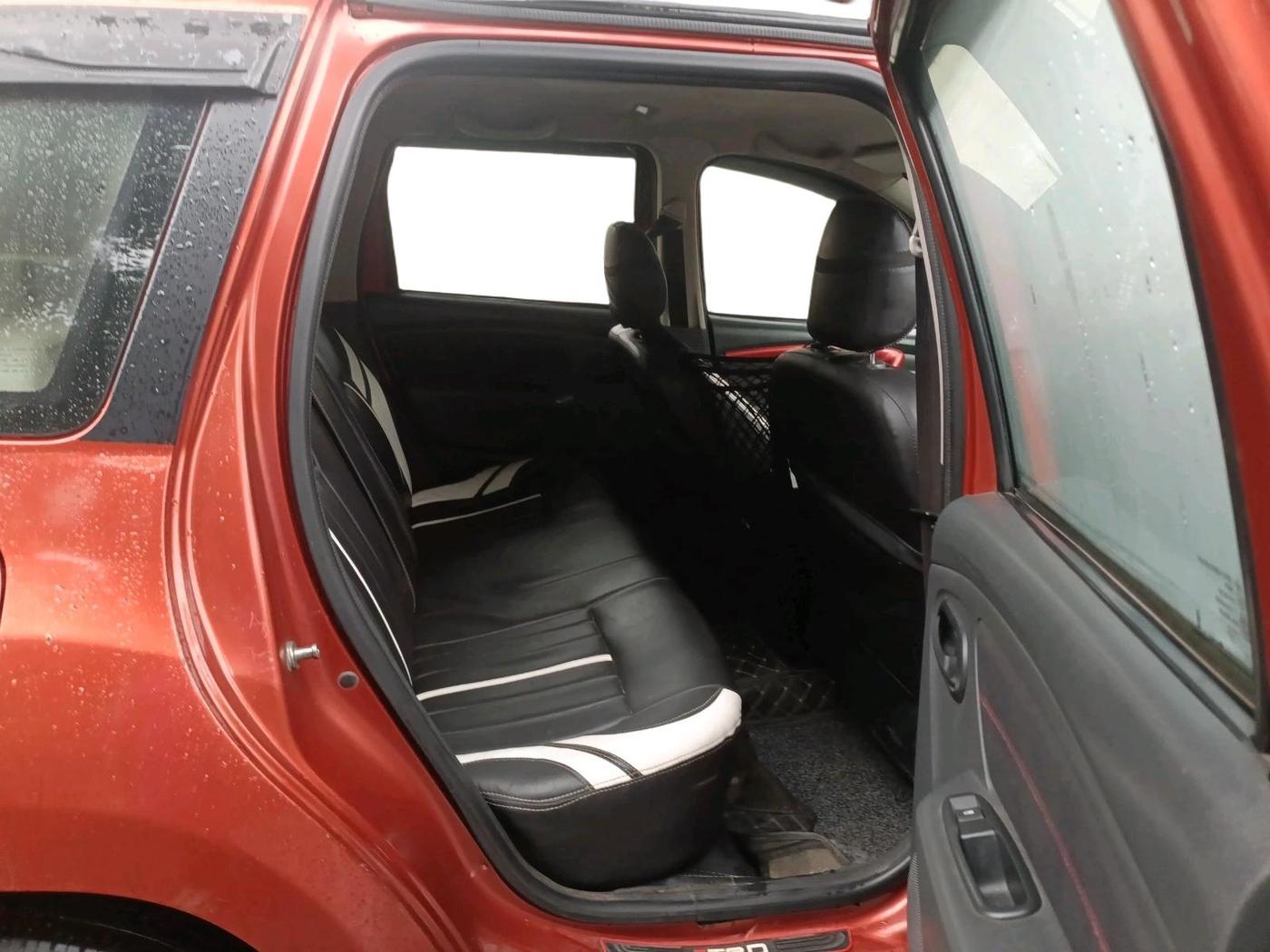 2016 Renault Duster 85 PS RXS MT DIESEL, Diesel, Manual, 1,26,313 km, interior