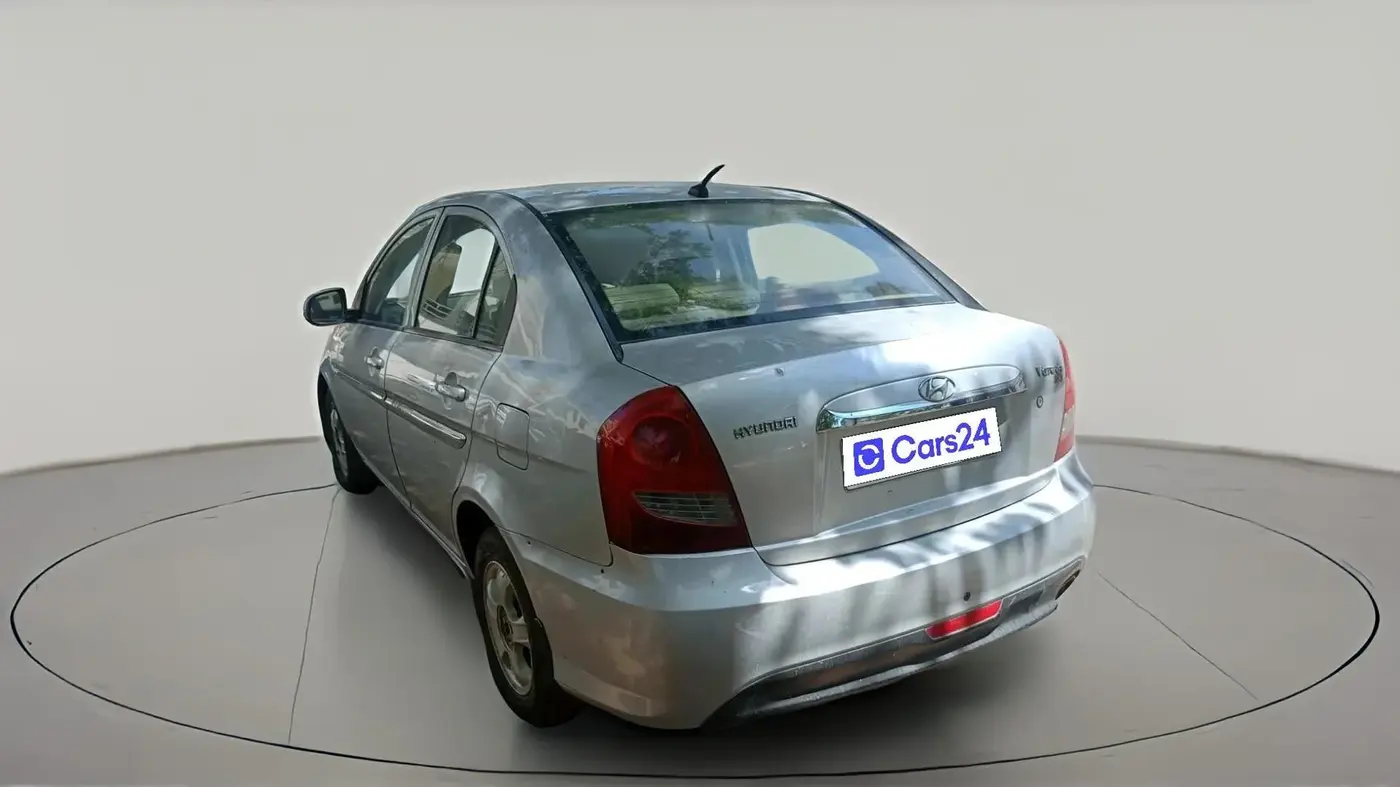 2011 Hyundai Verna TRANSFORM 1.6 SX VTVT, Petrol, Manual, 1,02,417 km, exterior