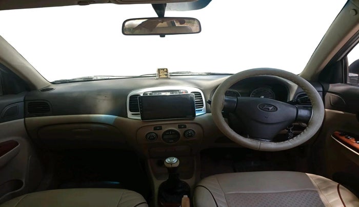 2011 Hyundai Verna TRANSFORM 1.6 SX VTVT, Petrol, Manual, 1,02,417 km, interior