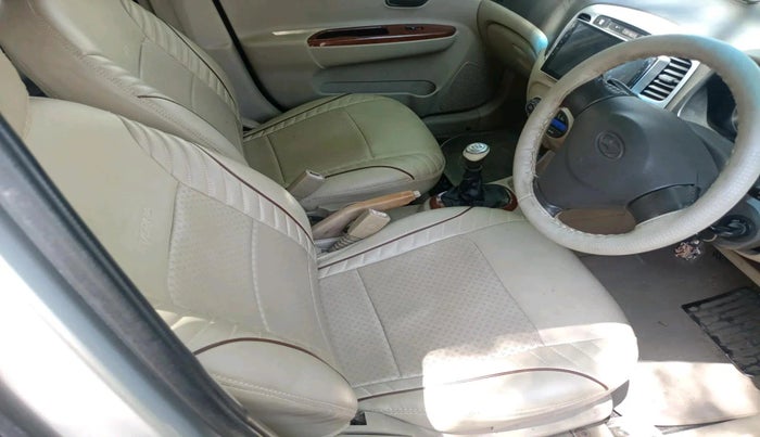 2011 Hyundai Verna TRANSFORM 1.6 SX VTVT, Petrol, Manual, 1,02,417 km, interior