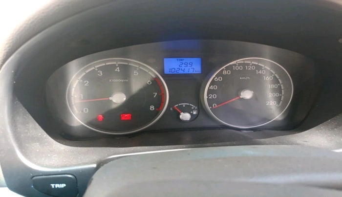 2011 Hyundai Verna TRANSFORM 1.6 SX VTVT, Petrol, Manual, 1,02,417 km, interior