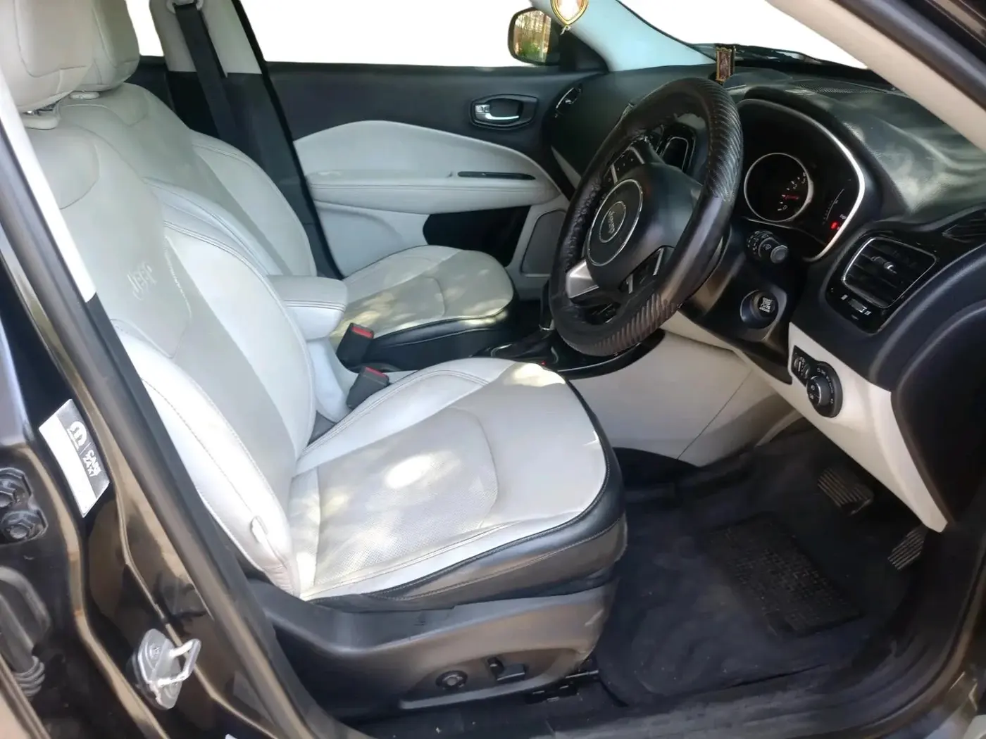 2019 Jeep Compass LIMITED PLUS PETROL AT, Petrol, Automatic, 79,836 km, interior