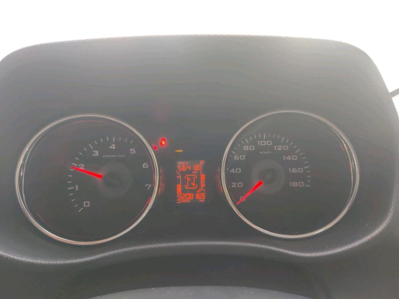 2017 Mahindra TUV300 T8, Diesel, Manual, 2,08,169 km, interior