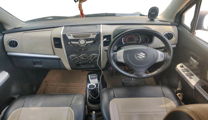 2016 Maruti Wagon R 1.0 VXI, CNG, Manual, 90,053 km, interior