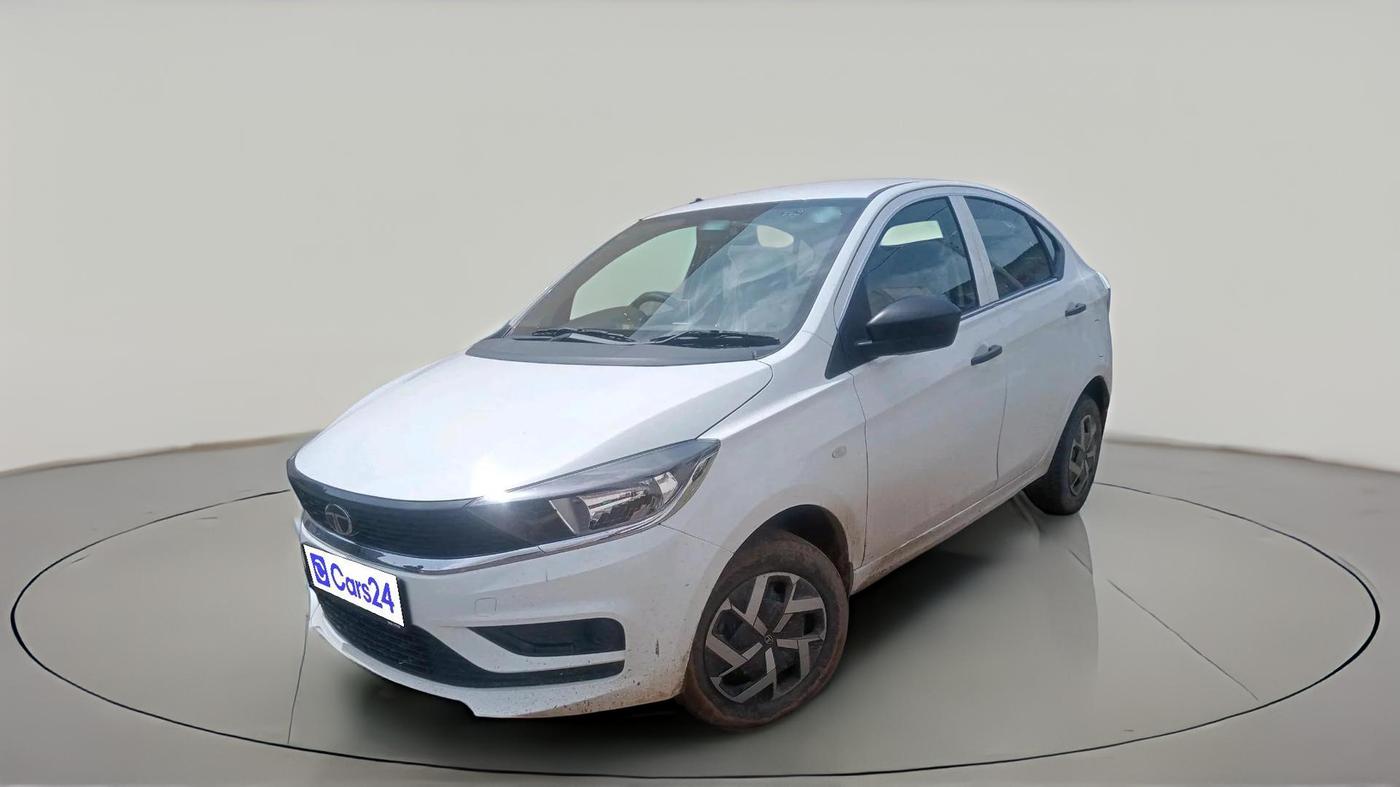 2025 Tata TIGOR XT iCNG, CNG, Manual, 3,982 km, exterior