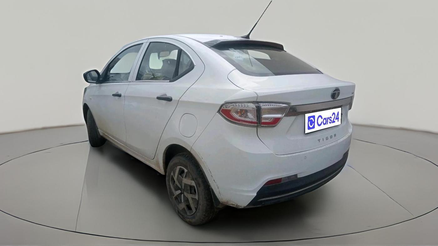 2025 Tata TIGOR XT iCNG, CNG, Manual, 3,982 km, exterior