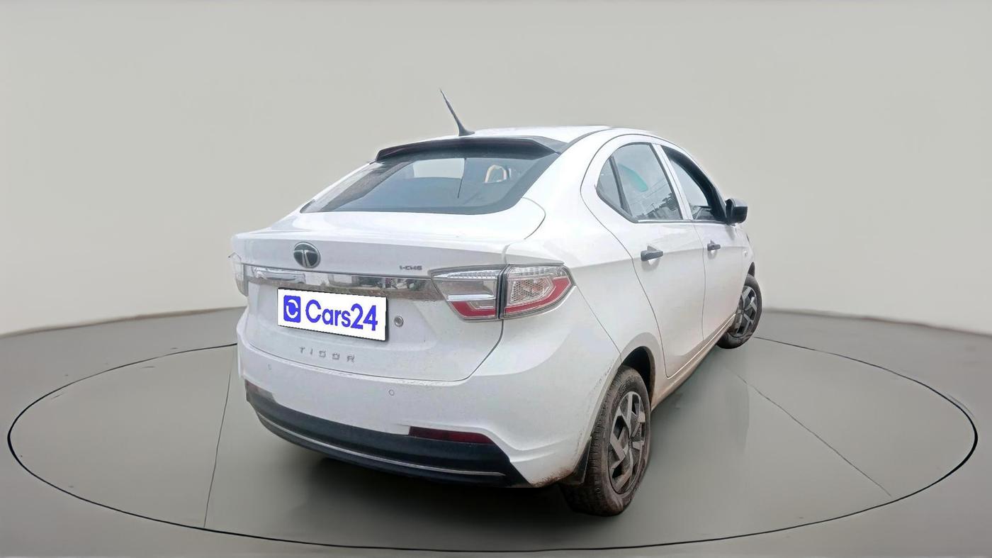 2025 Tata TIGOR XT iCNG, CNG, Manual, 3,982 km, exterior