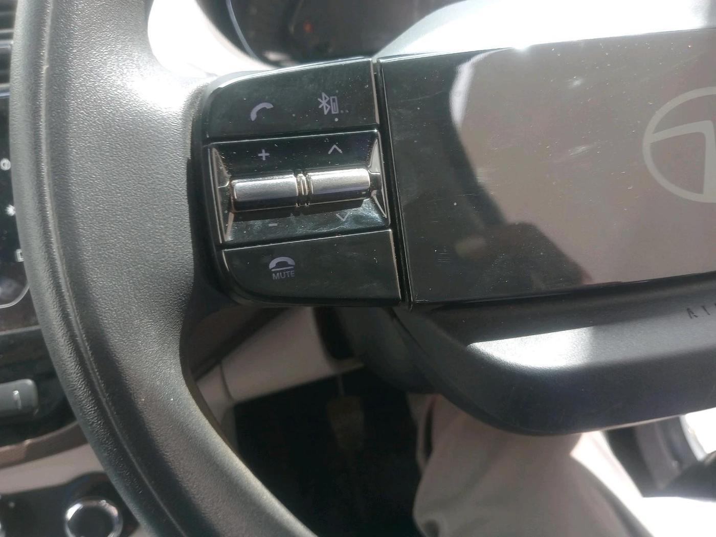 2025 Tata TIGOR XT iCNG, CNG, Manual, 3,982 km, interior