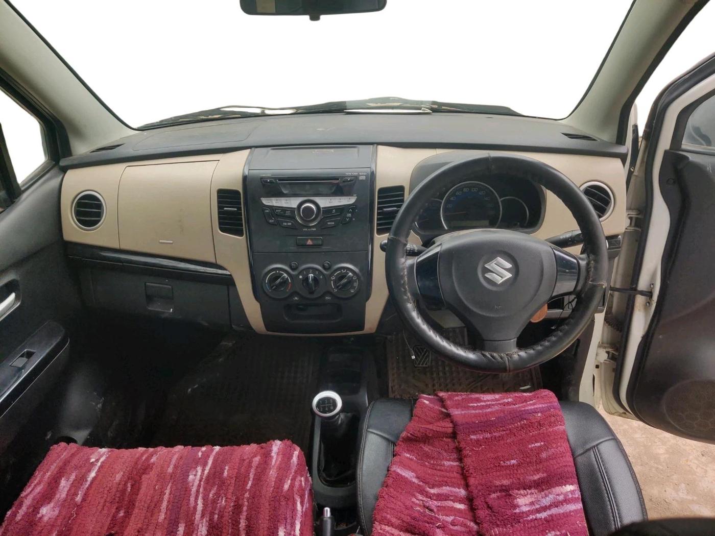 2018 Maruti Wagon R 1.0 VXI, Petrol, Manual, 43,826 km, interior
