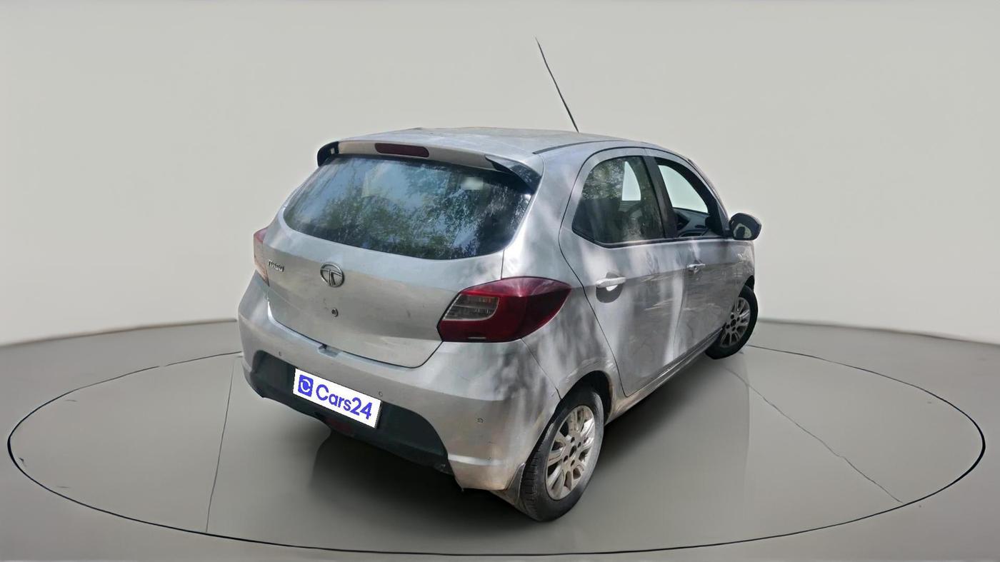 2017 Tata Tiago XZ PETROL, Petrol, Manual, 88,650 km, exterior