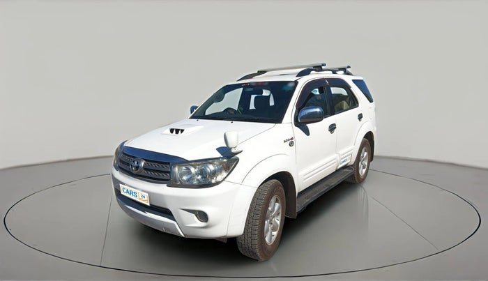 2009 Toyota Fortuner 3.0 4X4 MT, Diesel, Manual, 1,20,509 km, exterior