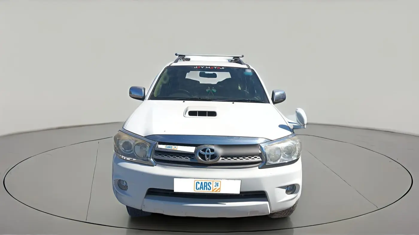 2009 Toyota Fortuner 3.0 4X4 MT, Diesel, Manual, 1,20,620 km, exterior