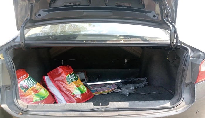 2014 Honda City 1.5L I-DTEC SV, Diesel, Manual, 1,31,204 km, exterior