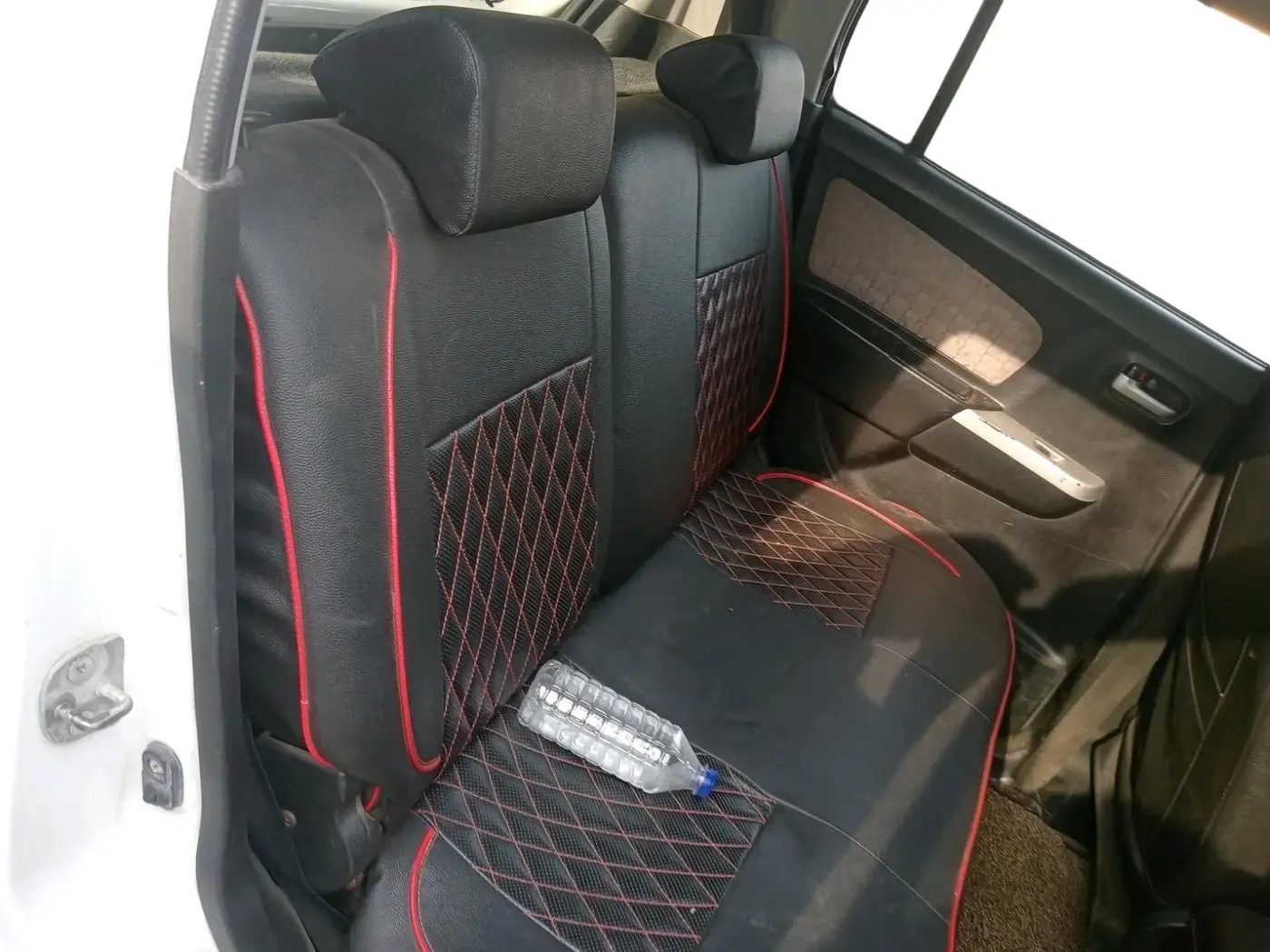 2015 Maruti Wagon R 1.0 VXI, CNG, Manual, 95,638 km, interior