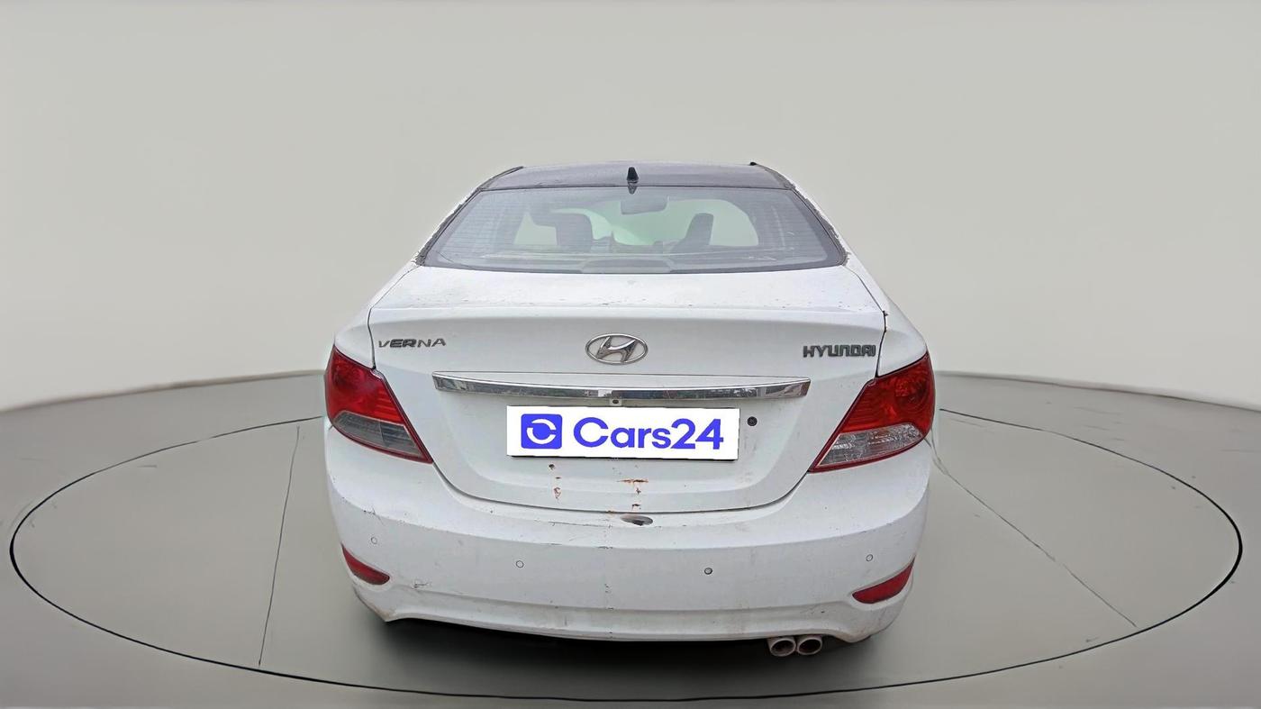 2012 Hyundai Verna FLUIDIC 1.6 VTVT SX, CNG, Manual, 97,454 km, exterior