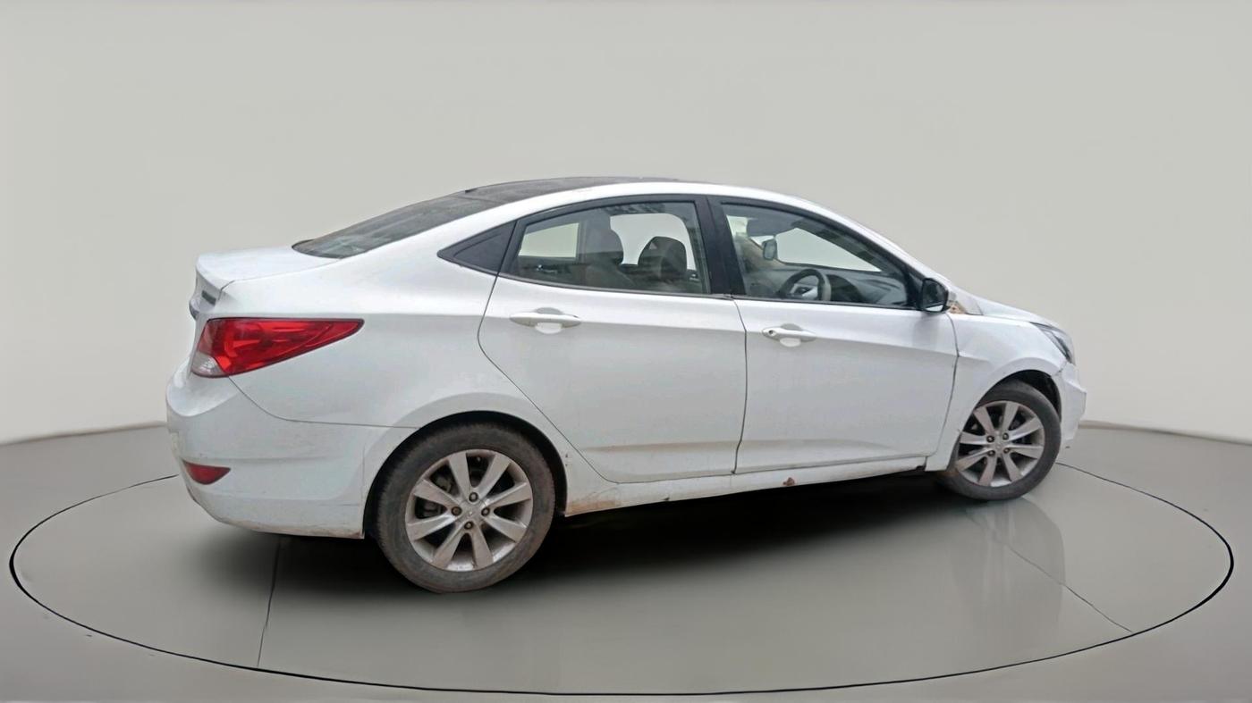 2012 Hyundai Verna FLUIDIC 1.6 VTVT SX, CNG, Manual, 97,454 km, exterior