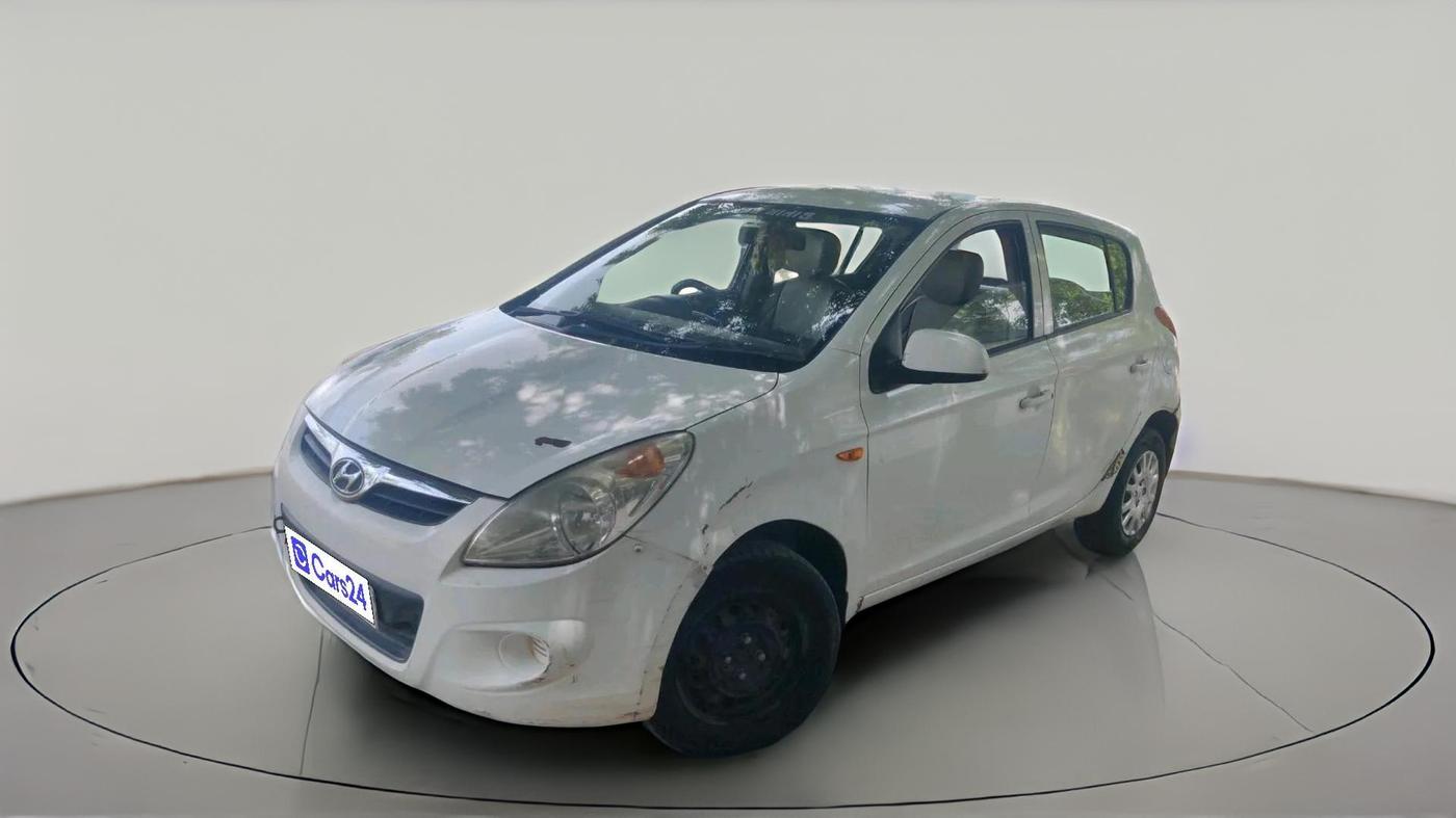 2011 Hyundai i20 MAGNA 1.2, CNG, Manual, 1,32,906 km, exterior
