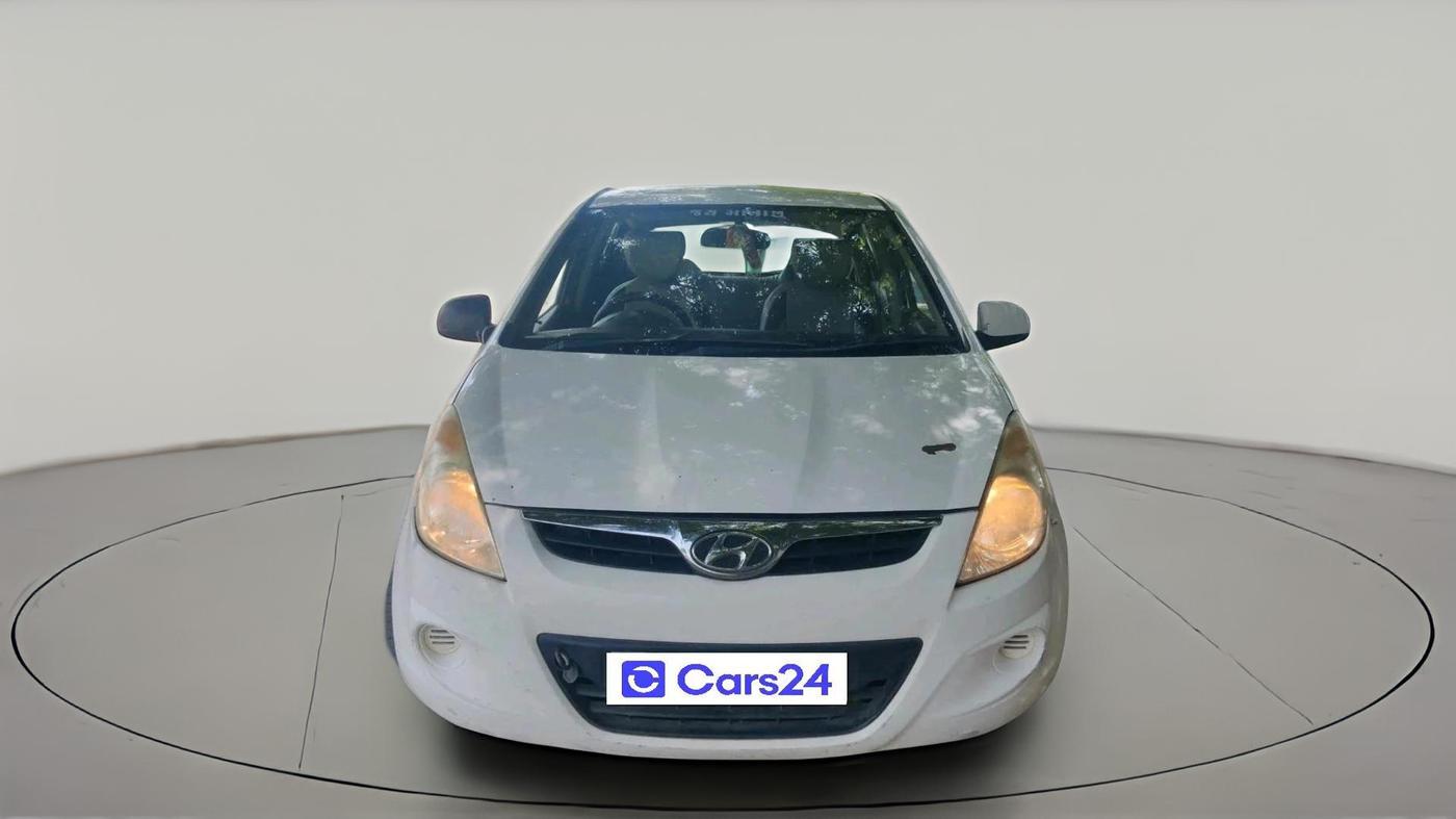 2011 Hyundai i20 MAGNA 1.2, CNG, Manual, 1,32,906 km, exterior