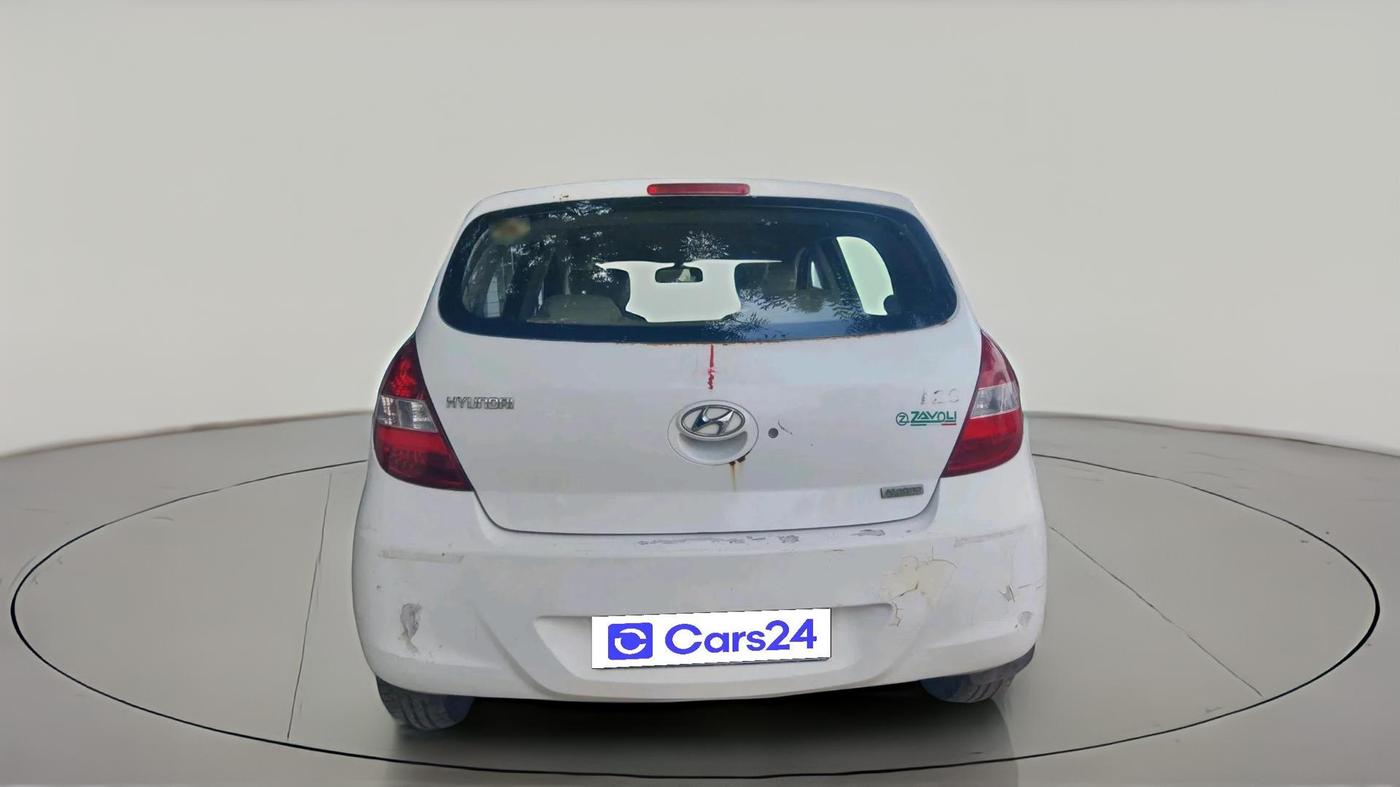 2011 Hyundai i20 MAGNA 1.2, CNG, Manual, 1,32,906 km, exterior