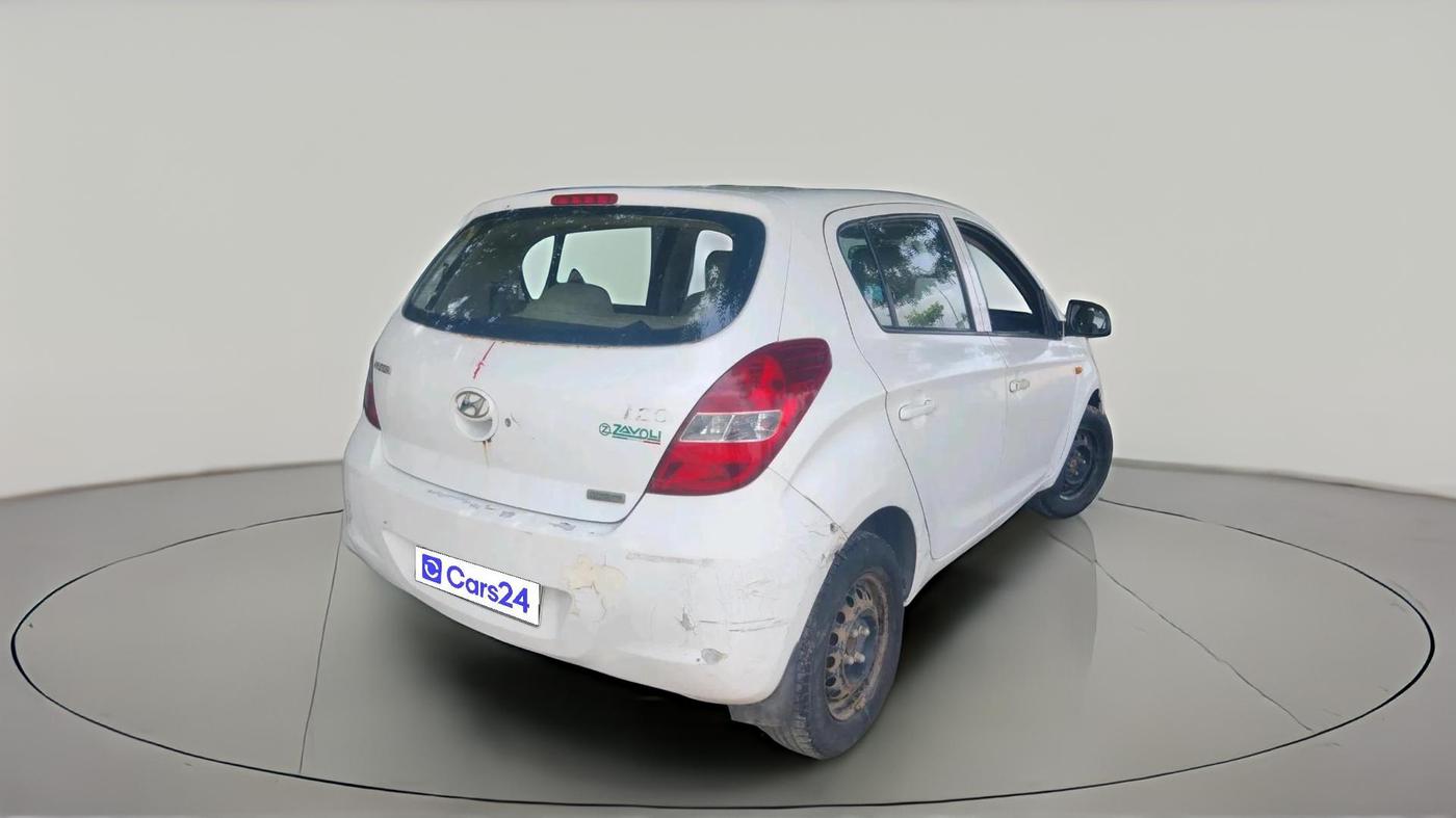 2011 Hyundai i20 MAGNA 1.2, CNG, Manual, 1,32,906 km, exterior