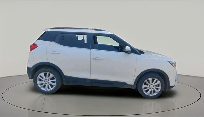 2019 Mahindra XUV300 W8 1.5 DIESEL, Diesel, Manual, 1,36,867 km, exterior