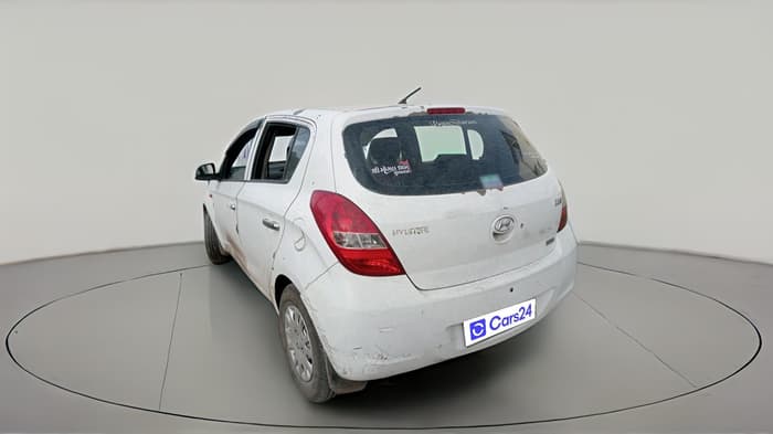 2011 Hyundai i20 MAGNA 1.2, CNG, Manual, 1,48,982 km, exterior