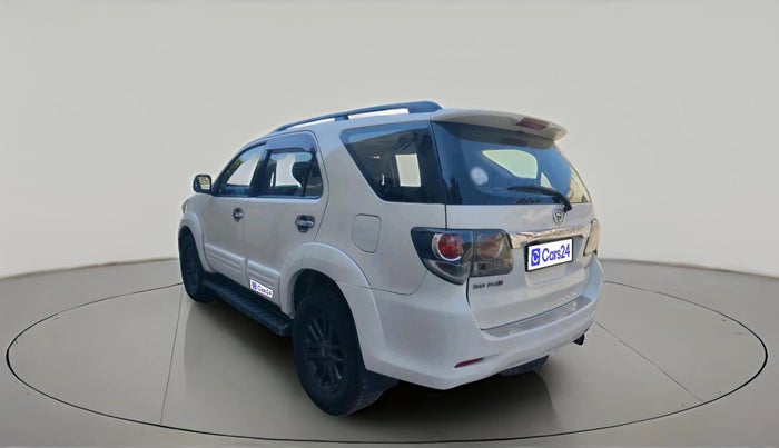 2016 Toyota Fortuner 3.0 4X2 AT, Diesel, Automatic, 2,49,797 km, exterior