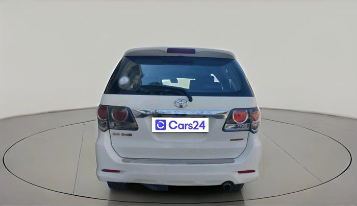 2016 Toyota Fortuner 3.0 4X2 AT, Diesel, Automatic, 2,49,797 km, exterior