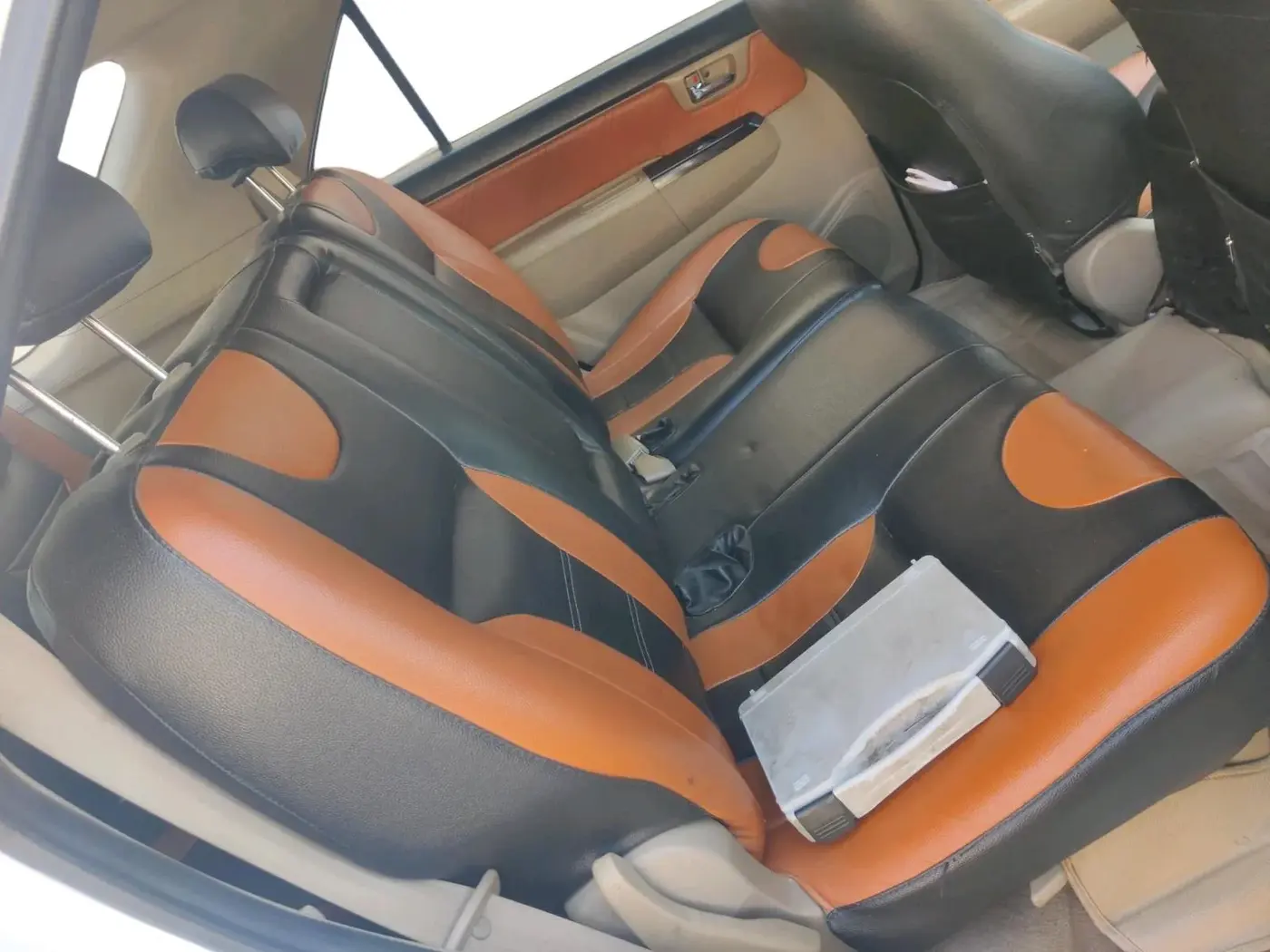 2016 Toyota Fortuner 3.0 4X2 AT, Diesel, Automatic, 2,52,000 km, interior