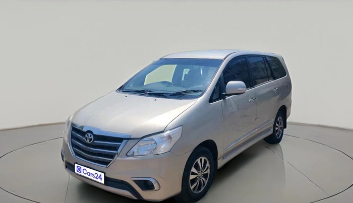2015 Toyota Innova 2.5 VX 7 STR, Diesel, Manual, 1,03,101 km, exterior