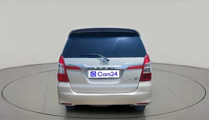 2015 Toyota Innova 2.5 VX 7 STR, Diesel, Manual, 1,03,101 km, exterior