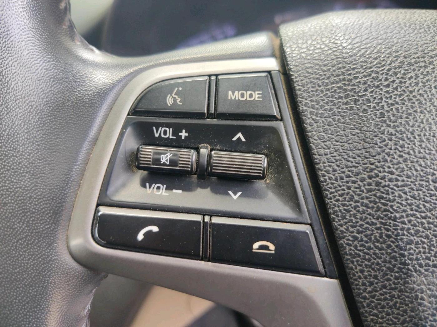 2021 Hyundai Verna SX (O)1.5 MPi, Petrol, Manual, 1,67,161 km, interior