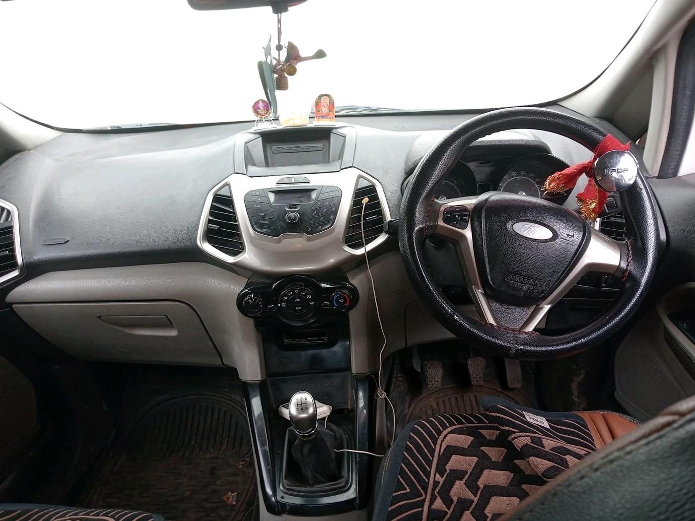 2013 Ford Ecosport TREND 1.5L DIESEL, Diesel, Manual, 1,93,887 km, interior