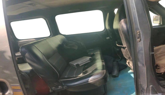 2016 Maruti Eeco 5 STR WITH A/C+HTR, CNG, Manual, 1,41,125 km, interior