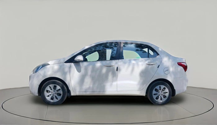 2017 Hyundai Xcent S 1.2, Petrol, Manual, 90,365 km, exterior