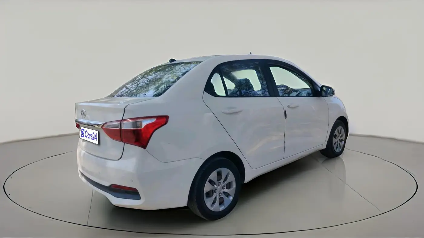 2017 Hyundai Xcent S 1.2, Petrol, Manual, 90,365 km, exterior