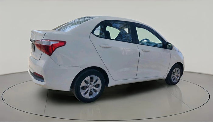 2017 Hyundai Xcent S 1.2, Petrol, Manual, 90,365 km, exterior